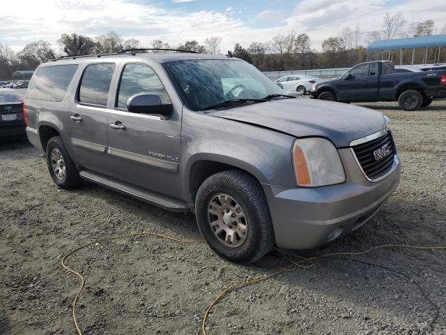 Photo 3 VIN: 1GKFC16017J362023 - GMC YUKON 