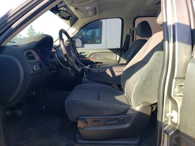 Photo 6 VIN: 1GKFC16058R136733 - GMC YUKON 