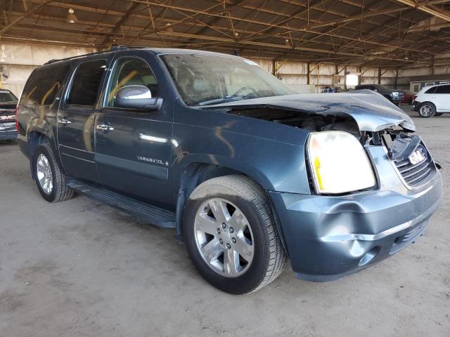 Photo 3 VIN: 1GKFC16068R159535 - GMC YUKON 