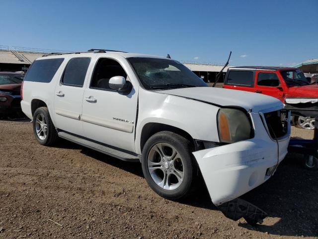 Photo 3 VIN: 1GKFC16097J193739 - GMC YUKON XL C 