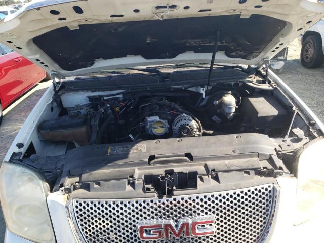 Photo 11 VIN: 1GKFC160X7J236758 - GMC YUKON XL C 