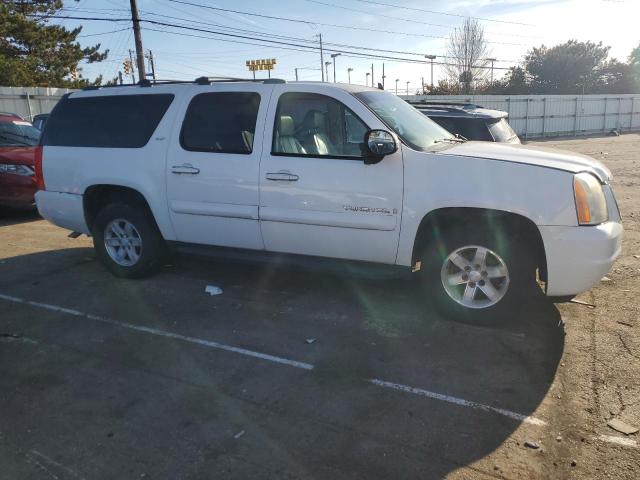 Photo 3 VIN: 1GKFC160X7R381610 - GMC YUKON 