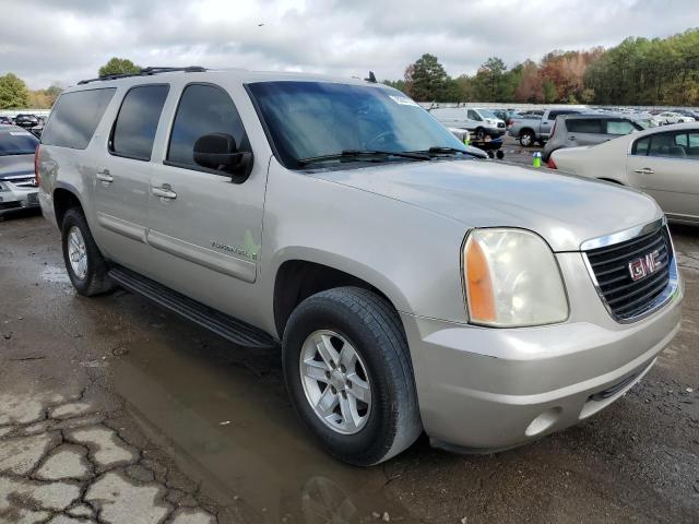 Photo 3 VIN: 1GKFC160X8R171655 - GMC YUKON 