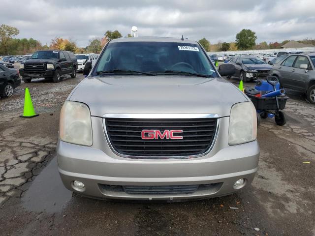 Photo 4 VIN: 1GKFC160X8R171655 - GMC YUKON 