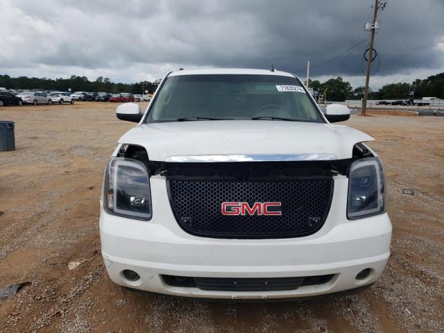 Photo 4 VIN: 1GKFC160X8R177911 - GMC YUKON XL 