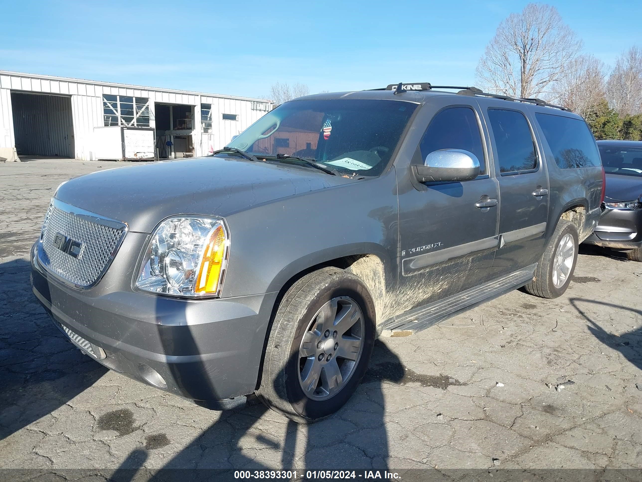 Photo 1 VIN: 1GKFC16J27J237928 - GMC YUKON 