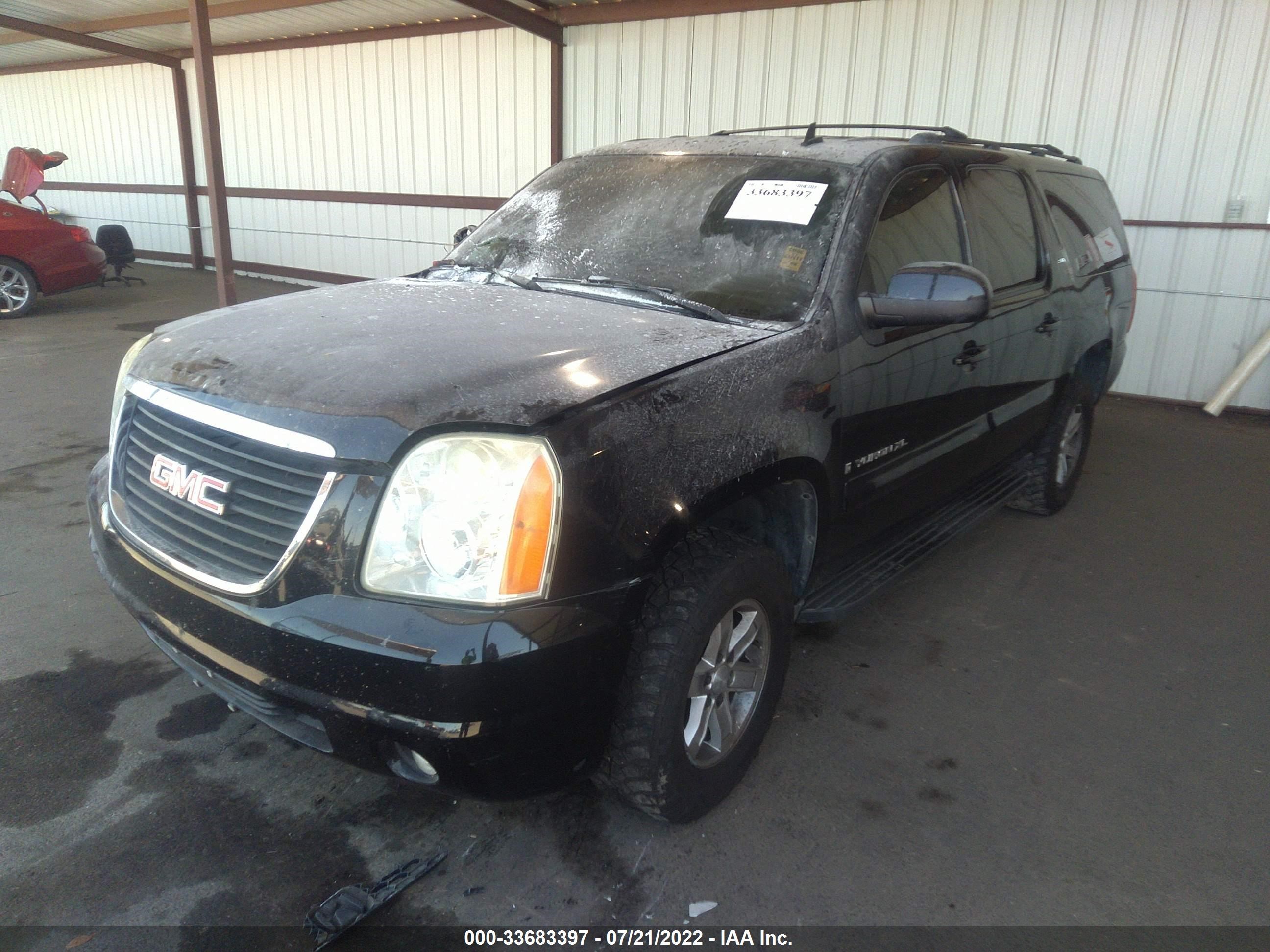 Photo 2 VIN: 1GKFC16J27J310988 - GMC YUKON 