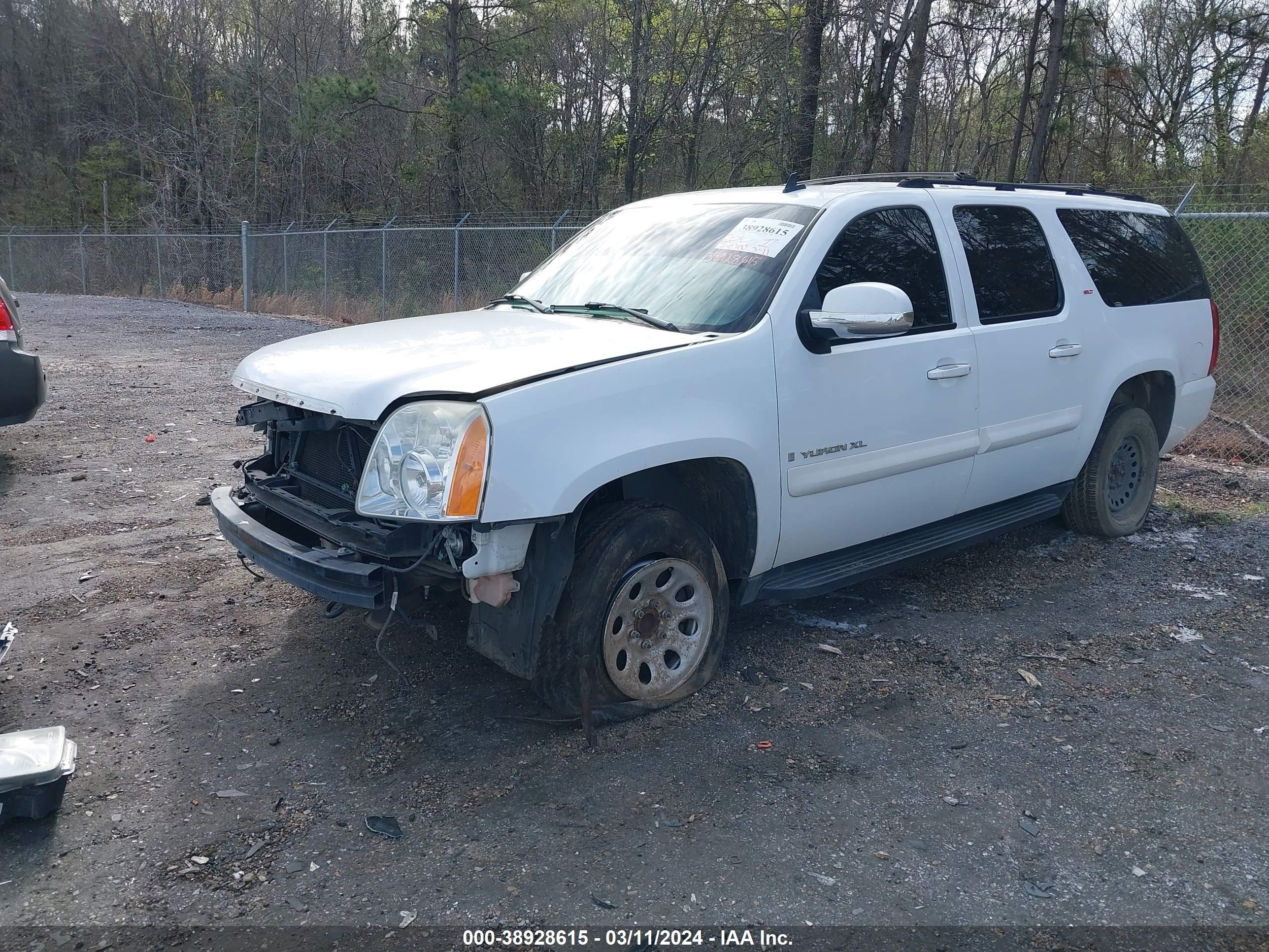 Photo 1 VIN: 1GKFC16J37R281096 - GMC YUKON 