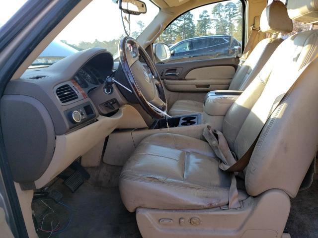 Photo 6 VIN: 1GKFC16J78R120977 - GMC YUKON 