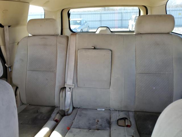 Photo 9 VIN: 1GKFC23009R130740 - GMC YUKON SLE 