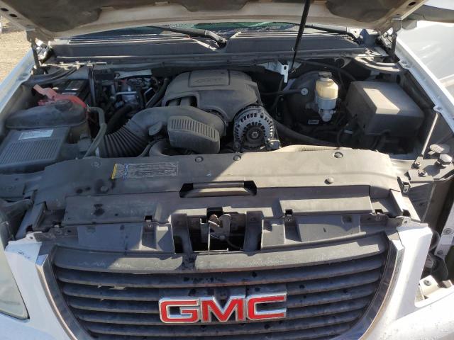 Photo 11 VIN: 1GKFC23069R184401 - GMC YUKON SLE 