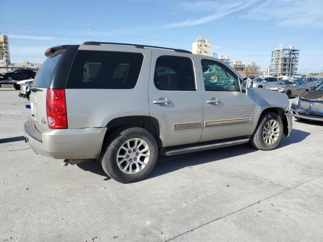 Photo 2 VIN: 1GKFC23C49R274964 - GMC YUKON 