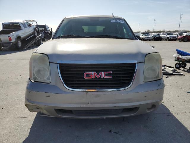 Photo 4 VIN: 1GKFC23C49R274964 - GMC YUKON 