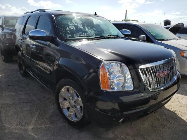 Photo 3 VIN: 1GKFC33019R280457 - GMC YUKON SLT 