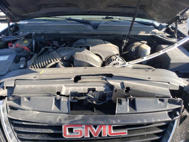 Photo 11 VIN: 1GKFC330X9R180583 - GMC YUKON SLT 