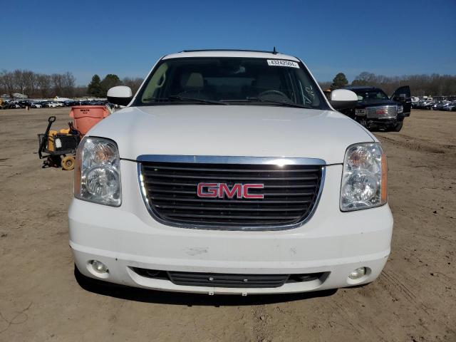 Photo 4 VIN: 1GKFC36019R173887 - GMC YUKON 