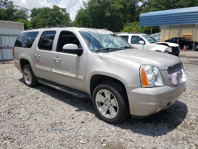 Photo 3 VIN: 1GKFC36039R206002 - GMC YUKON 