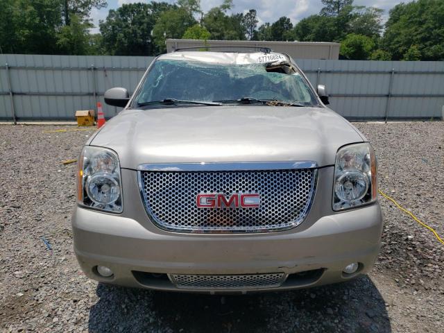 Photo 4 VIN: 1GKFC36039R206002 - GMC YUKON 