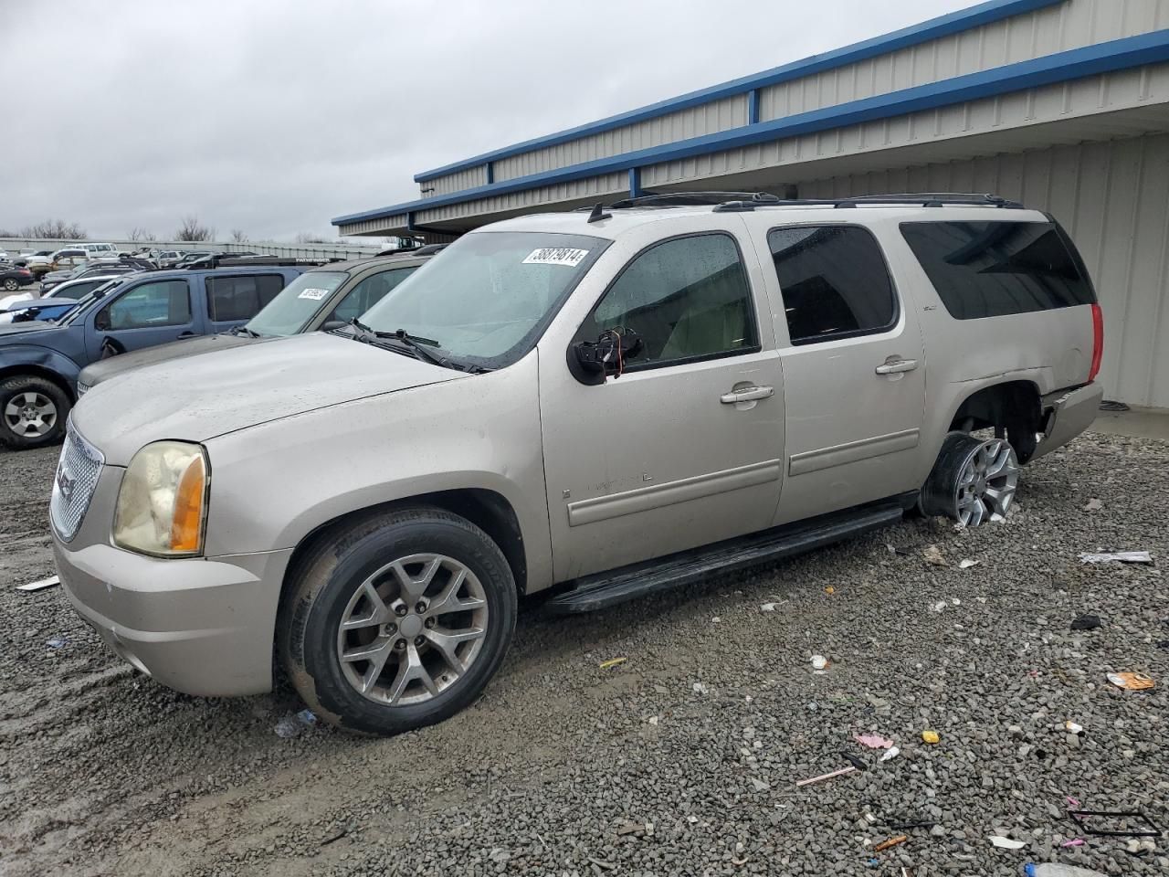 Photo 0 VIN: 1GKFC36J49R281395 - GMC YUKON 