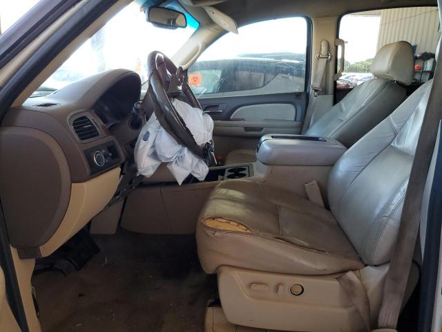 Photo 6 VIN: 1GKFC36JX9R170480 - GMC YUKON XL C 