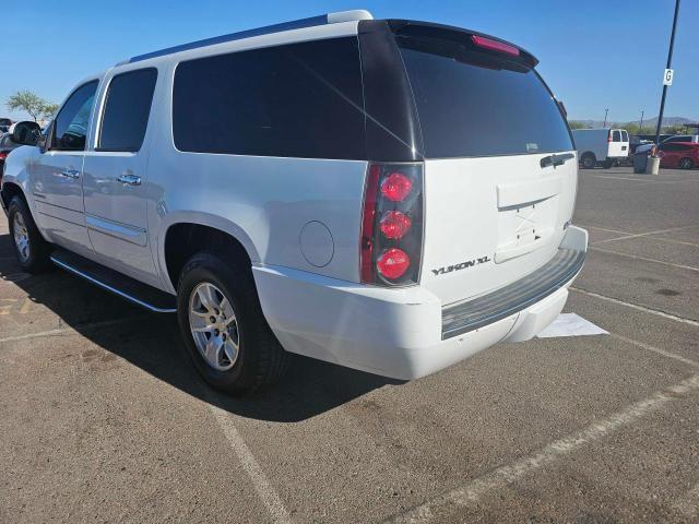 Photo 2 VIN: 1GKFC66858J251172 - GMC YUKON XL D 