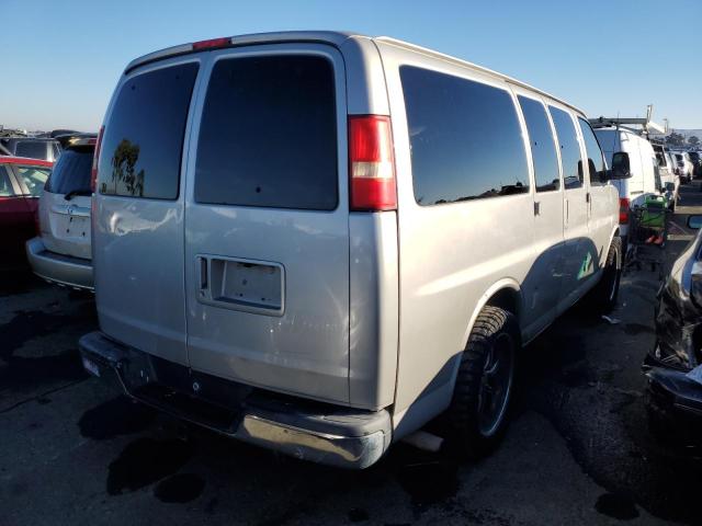 Photo 2 VIN: 1GKFG15T551230041 - GMC SAVANA 