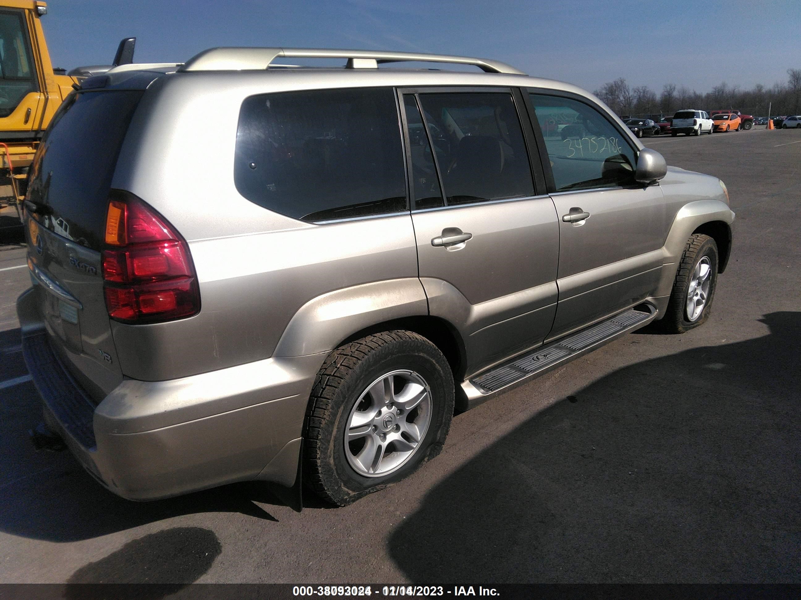 Photo 3 VIN: 1GKFK03299R267930 - LEXUS GX 