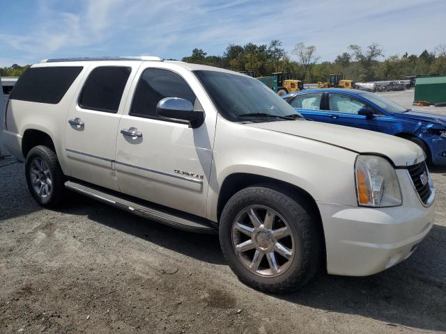 Photo 3 VIN: 1GKFK06219R247148 - GMC YUKON 