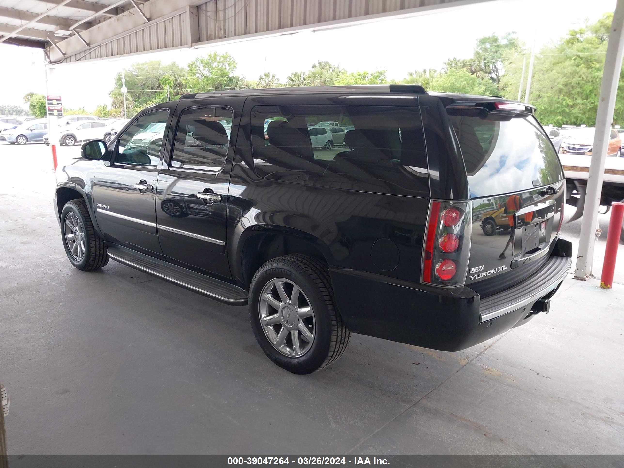 Photo 2 VIN: 1GKFK06289R292720 - GMC NULL 