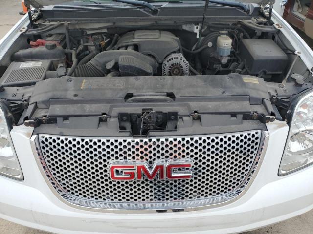 Photo 11 VIN: 1GKFK06299J100171 - GMC YUKON 