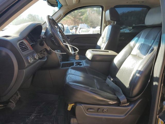 Photo 6 VIN: 1GKFK13017J335136 - GMC YUKON 