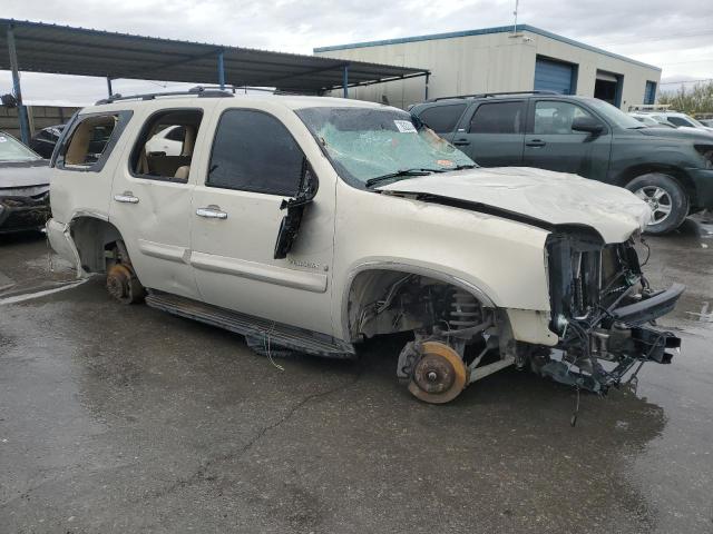 Photo 3 VIN: 1GKFK13017R157472 - GMC YUKON 