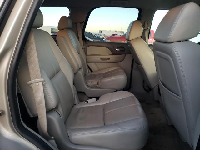 Photo 10 VIN: 1GKFK13018R188142 - GMC YUKON 