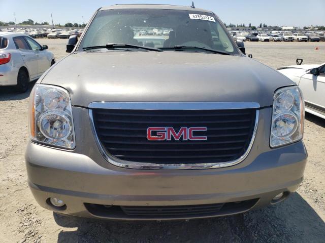 Photo 4 VIN: 1GKFK13027J252895 - GMC YUKON 