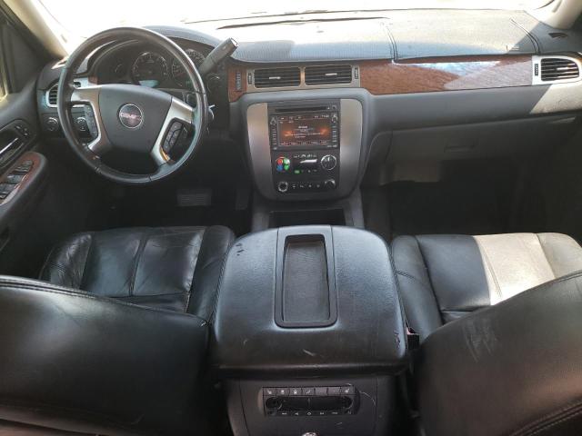 Photo 7 VIN: 1GKFK13027J252895 - GMC YUKON 