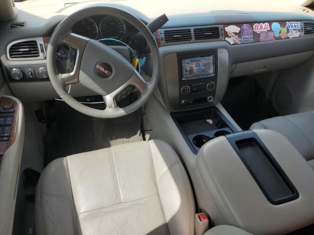 Photo 7 VIN: 1GKFK13027R332943 - GMC YUKON 