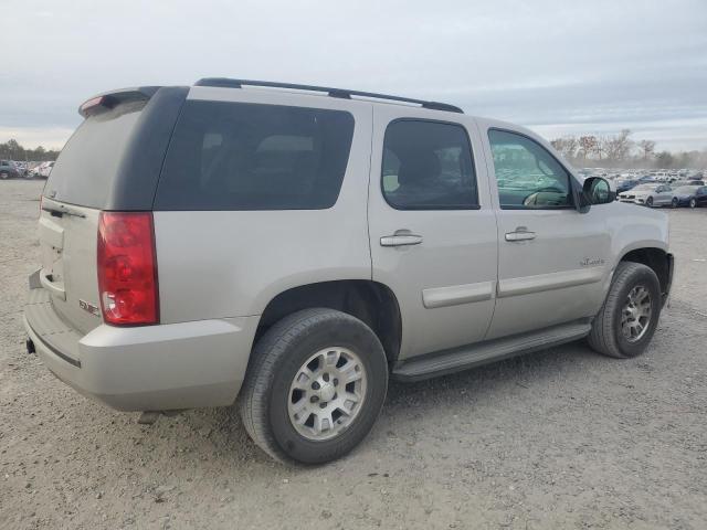 Photo 2 VIN: 1GKFK13037J289275 - GMC YUKON 