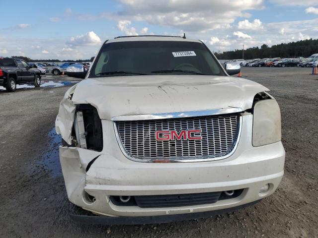 Photo 4 VIN: 1GKFK13058R219814 - GMC YUKON 