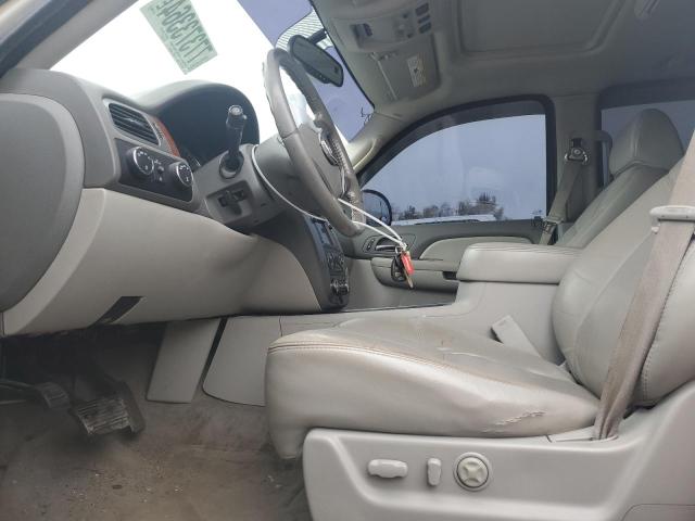 Photo 6 VIN: 1GKFK13058R219814 - GMC YUKON 