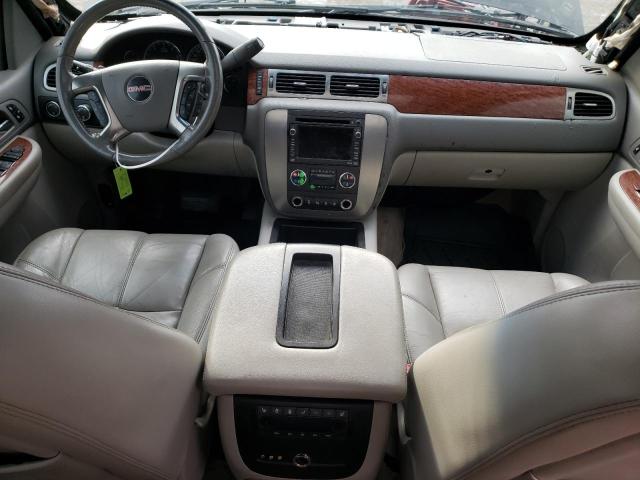 Photo 7 VIN: 1GKFK13067R126797 - GMC YUKON 