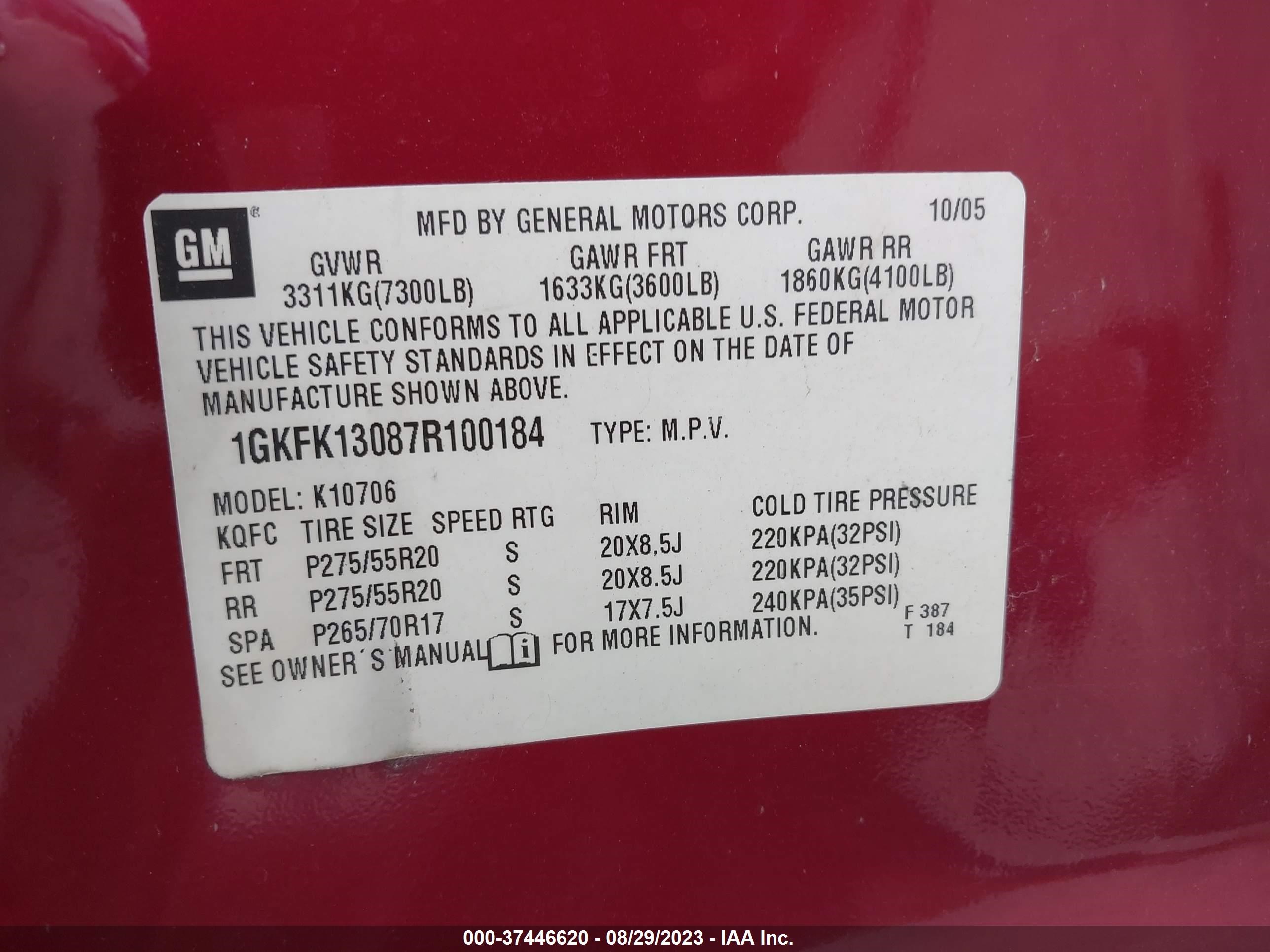 Photo 8 VIN: 1GKFK13087R100184 - GMC YUKON 