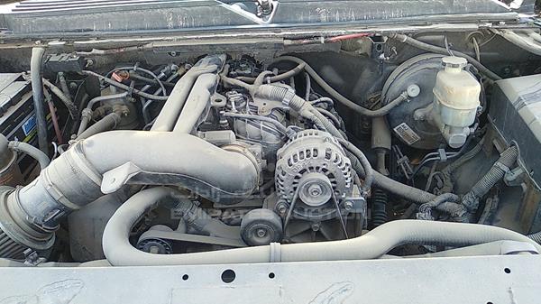 Photo 28 VIN: 1GKFK13087R125747 - GMC YUKON 