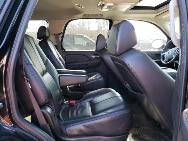 Photo 10 VIN: 1GKFK13098R128089 - GMC YUKON 