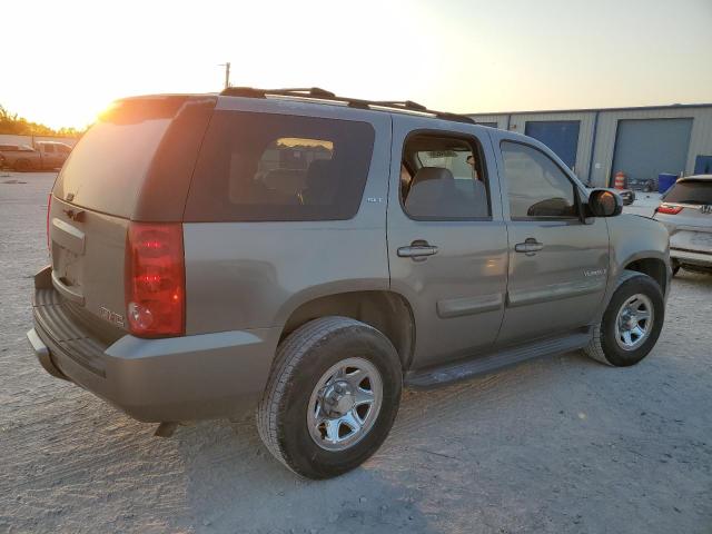 Photo 2 VIN: 1GKFK130X7J229879 - GMC YUKON 