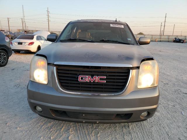 Photo 4 VIN: 1GKFK130X7J229879 - GMC YUKON 