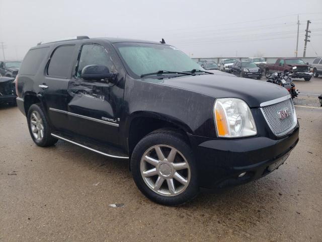 Photo 3 VIN: 1GKFK13269R131793 - GMC YUKON 