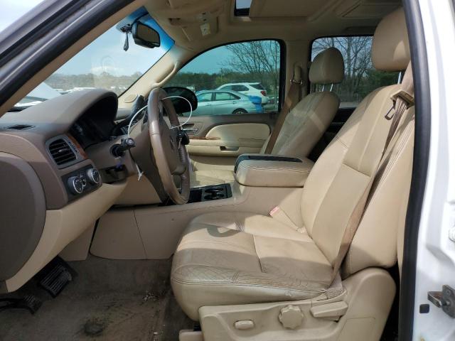 Photo 6 VIN: 1GKFK13509R144078 - GMC YUKON 