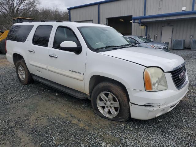 Photo 3 VIN: 1GKFK16307R242535 - GMC YUKON 