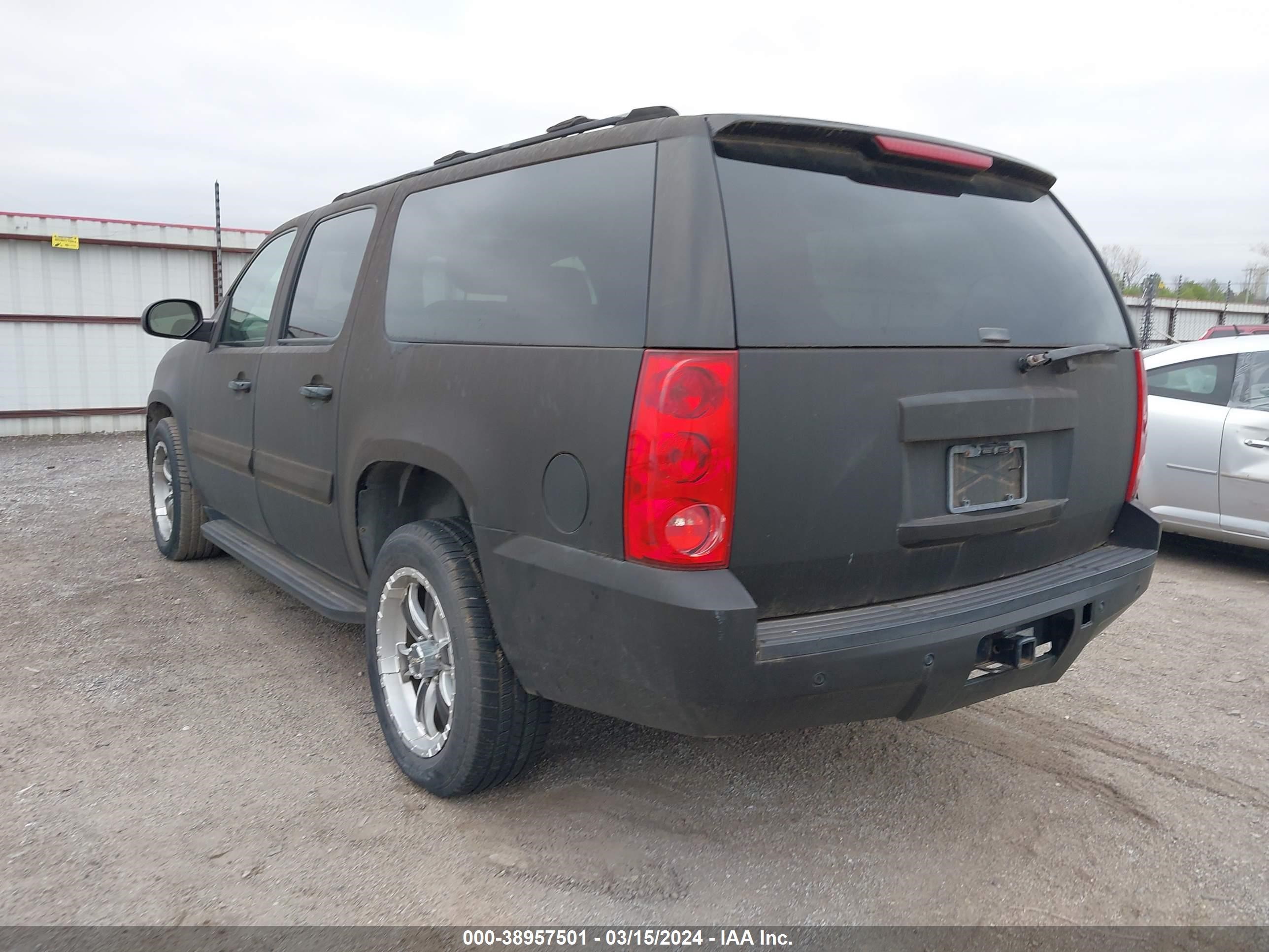 Photo 2 VIN: 1GKFK16337J231088 - GMC ALL 