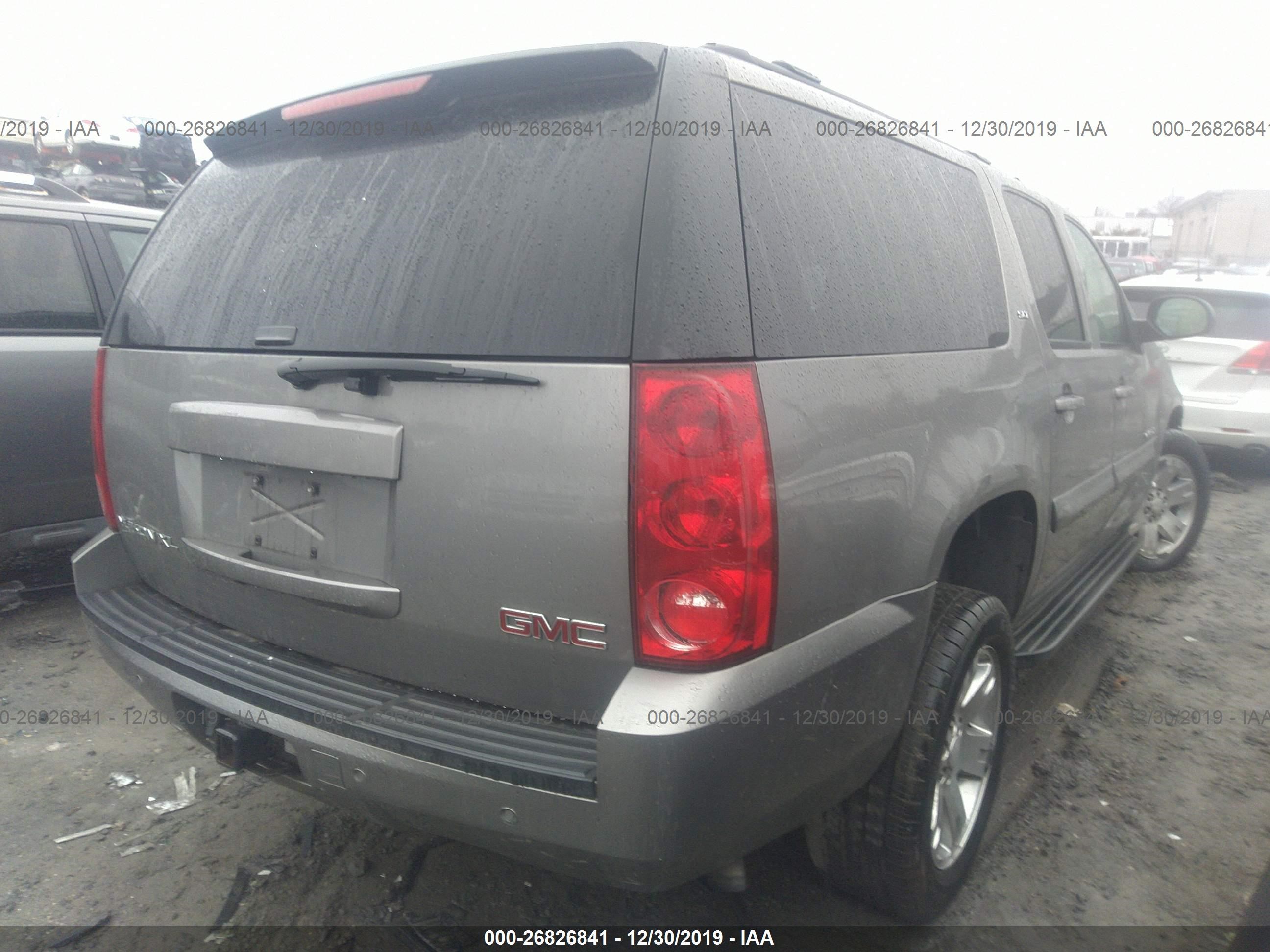 Photo 3 VIN: 1GKFK16347J165926 - GMC YUKON 